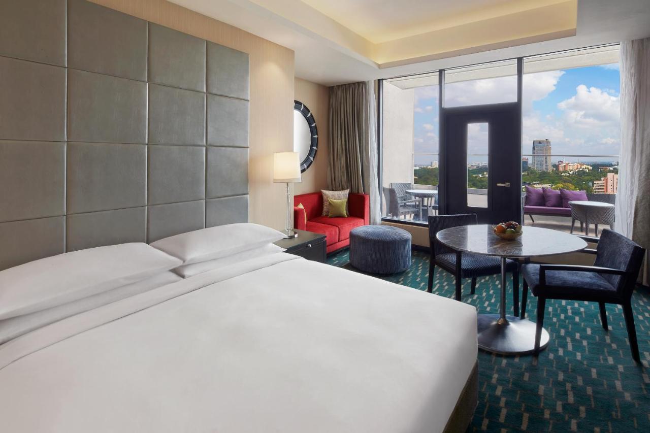 Renaissance Bengaluru Race Course Hotel Eksteriør bilde